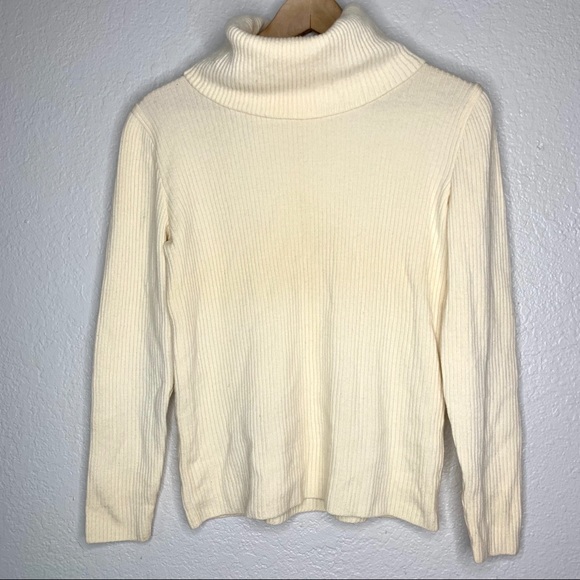 Escada cream turtleneck cashmere long sleeve - Picture 1 of 7